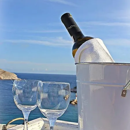 Daire Syros//kirki House...comfortable With Stunning View!! Vári