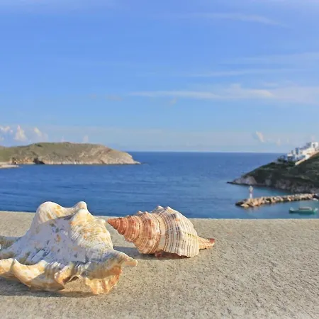 Syros//kirki House...comfortable With Stunning View!! Vári