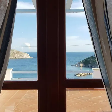 아파트 Syros//kirki House...comfortable With Stunning View!! Vári