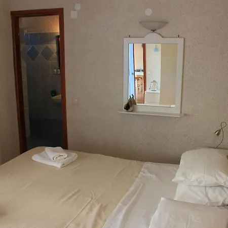 Syros//kirki House...comfortable With Stunning View!! Daire