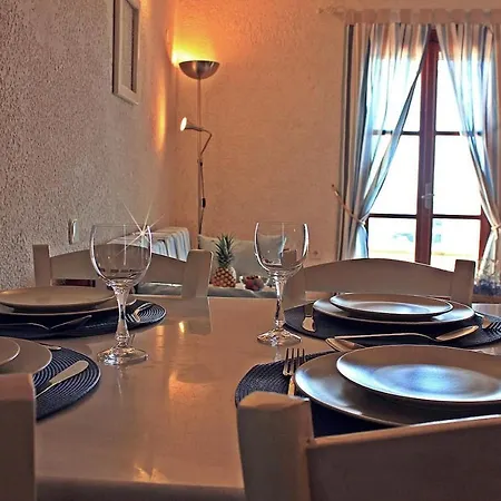 Syros//kirki House...comfortable With Stunning View!! Daire Vári